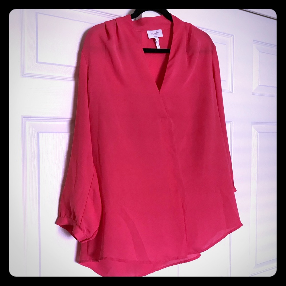 Gorgeous deep salmon blouse